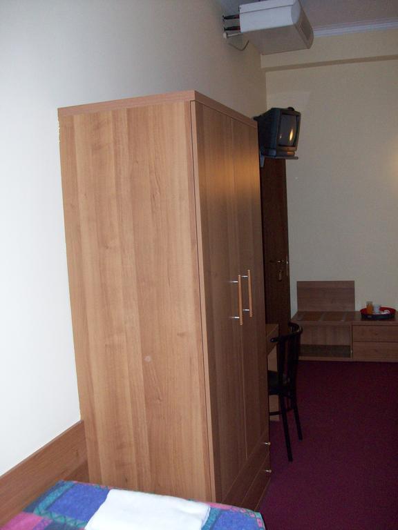 Royal Hotel Milan Room photo